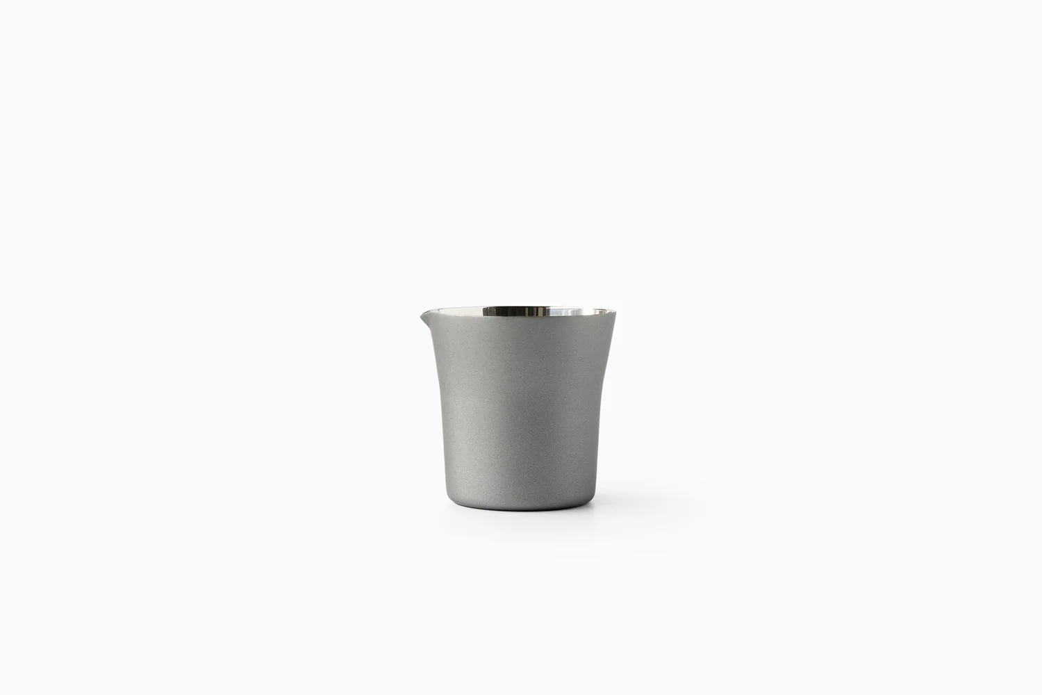 Spouted Double Insulated Cup 4 oz / 120 ml - Image 3