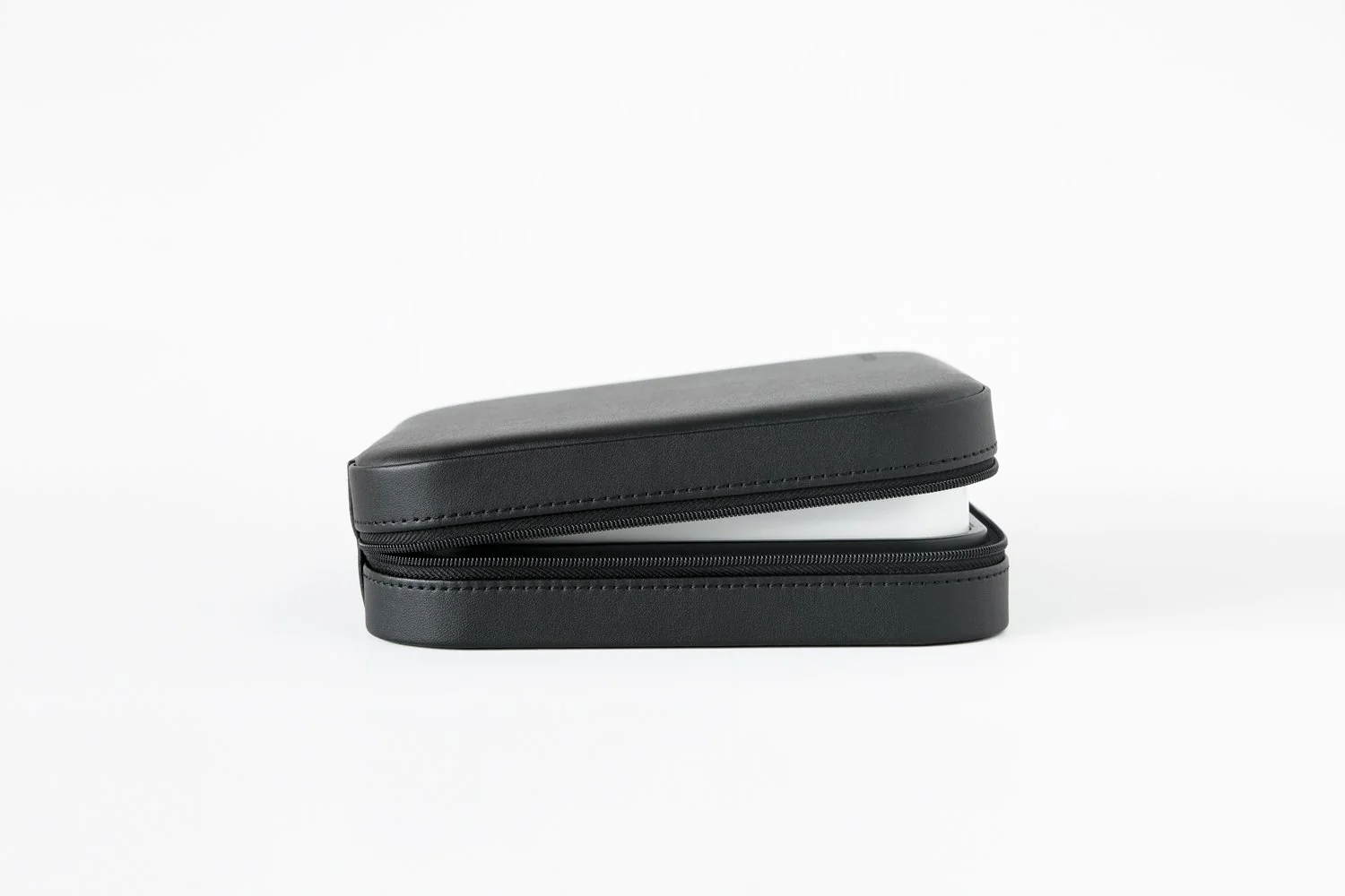 Pearl Carrying Case - Image 7